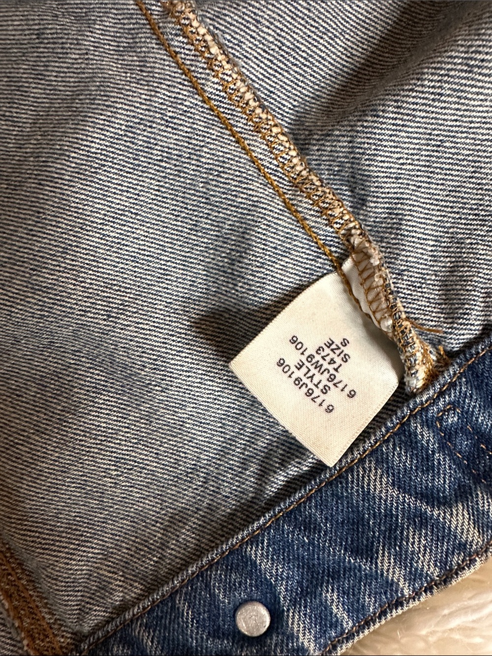 Vintage Todd Oldham Washed Blue Denim Jacket - Picture 4 of 5